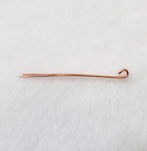 Natalie Patten's French Hook Ear Wires - , Findings & Components, Toggles & Clasps, Earwire & Headpin, Coiling, Coiling Wire, Wire Coiling, Place this bent end into the round nose pliers and rotate into a loop